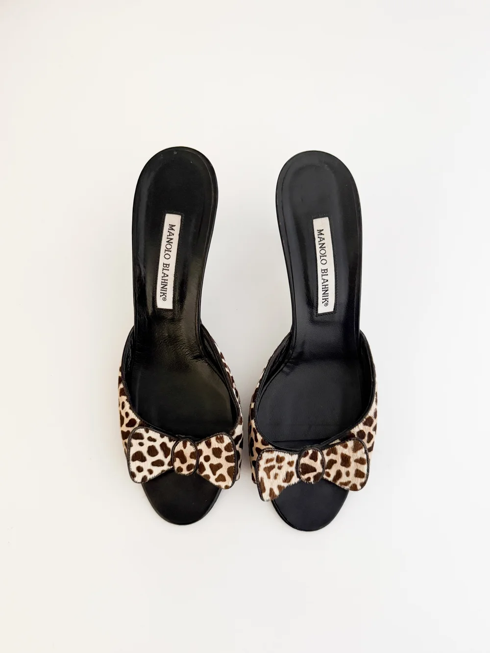 Manolo Blahnik Vintage Cheetah Print Bow Pony Hair Sandal Heels